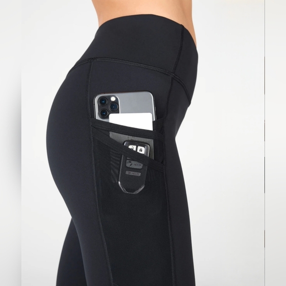 Fabletics Trinity Motion365 Mid-Rise 7/8 Size S - Picture 3 of 7